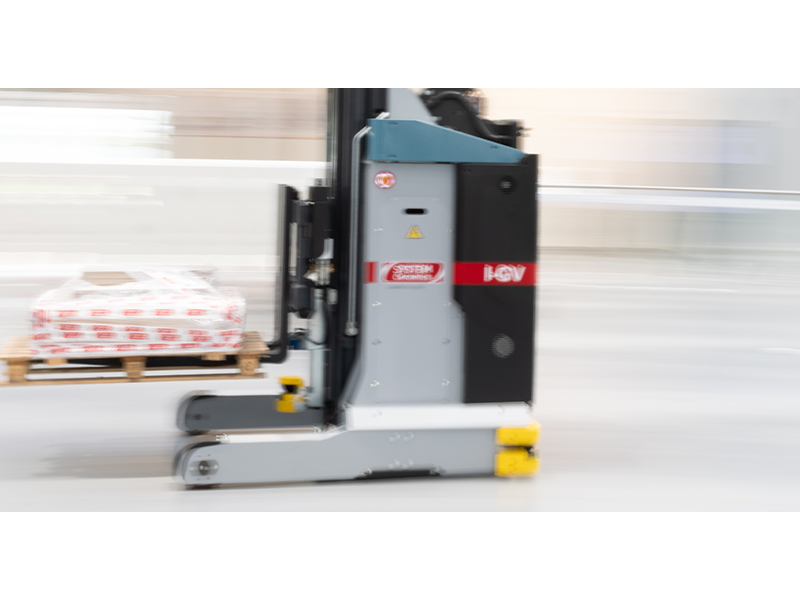 AI application for intelligent guided vehicles 